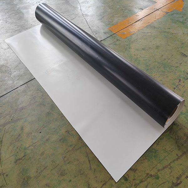 Membrana impermeabilizante de TPO reforzada