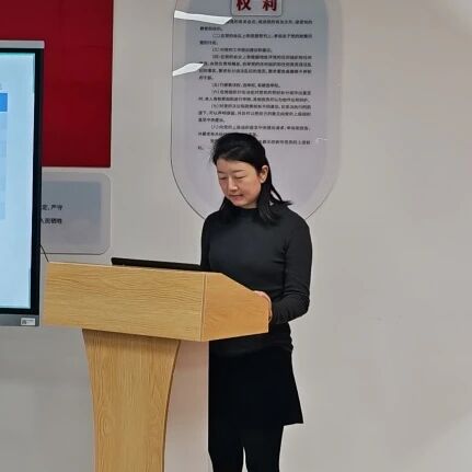 Cada l&iacute;der de departamento informar&aacute; su trabajo en secuencia3